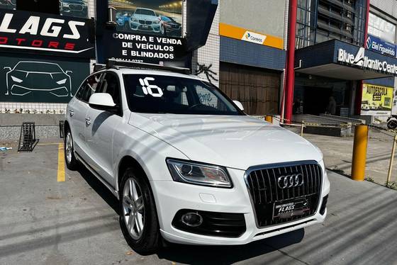 AUDI Q5 2.0 TFSI AMBIENTE 16V 225CV GASOLINA 4P AUTOMÁTICO AUDI Q5 2.0 TFSI AMBIENTE 16V 225CV GASOLINA 4P AUTOMÁTICO